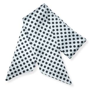 WHITE WOMEN'S SCARF WITH BLACK DOTS                                                                           AP-13