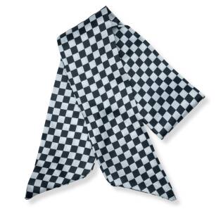 WOMEN'S SCARF BLACK AND WHITE CHECKED                                                                 AP-9