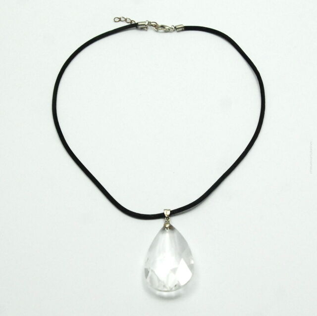 WISIOREK / NASZYJNIK Z PRZEZROCZYSTYM SZKIEŁKIEM                                                                                        0667-503