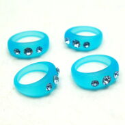 PIERŚCIONKI /OBRĄCZKI Z CYRKONIAMI NIEBIESKIE (15 SZTUK)                                          0617-528 - 2