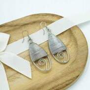 KOLCZYKI METALOWE WISZĄCE 