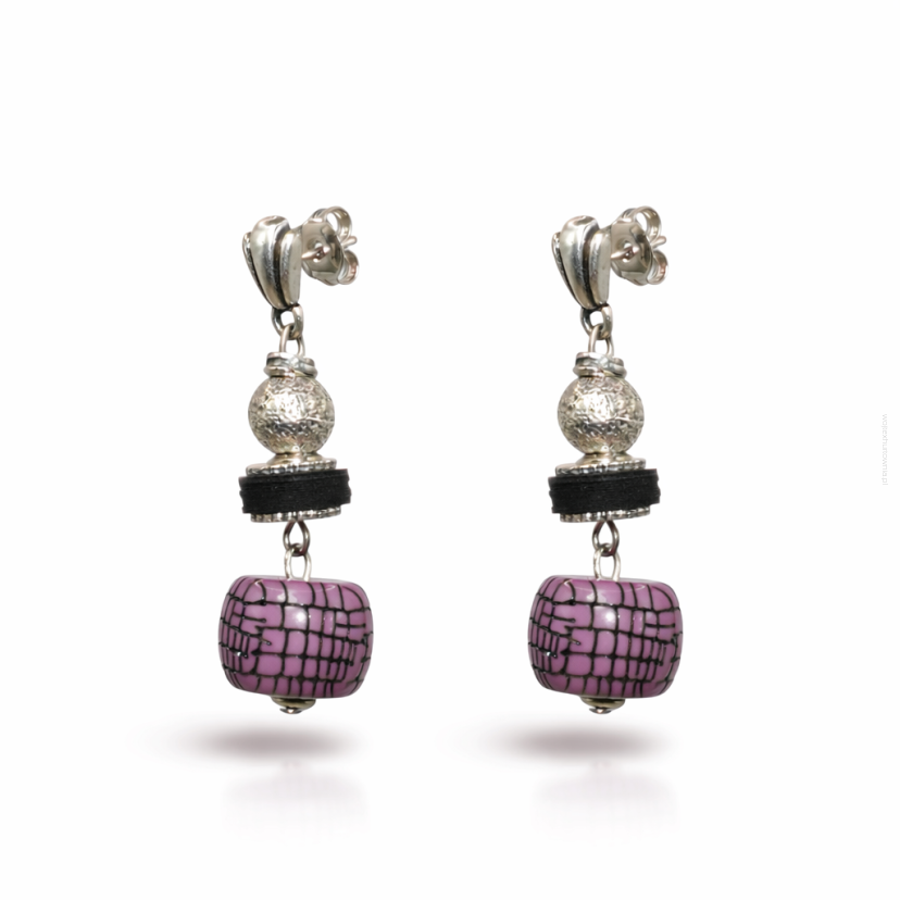 KOLCZYKI CANTO SREBRNE WISZĄCE 4,5 CM Z FIOLETOWYM KORALIKIEM (7533-10 SA)