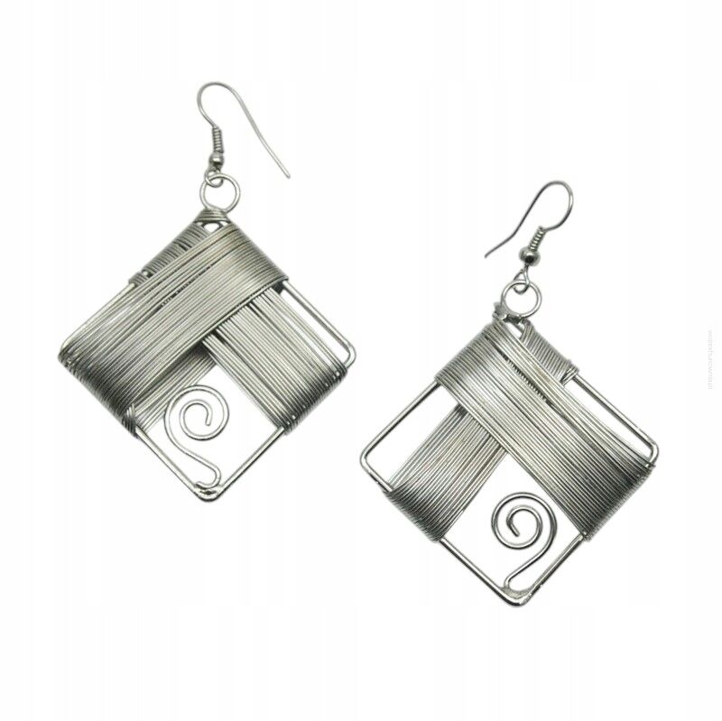 KOLCZYKI WISZĄCE METALOWE W KSZTAŁCIE ROMBU                                                                            (0611-615 SA)