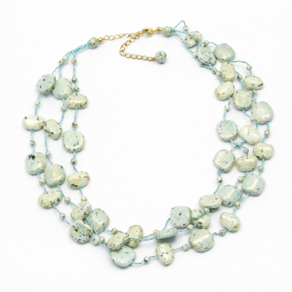 NASZYJNIK / WISIOREK Z ZIELONYMI KORALIKAMI (MAX-02064 C SAM B)