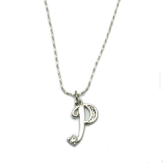 NASZYJNIK METALOWY Z ZAWIESZKĄ  LITERKA 