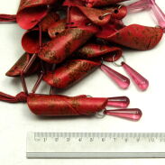 WISIOR / NASZYJNIK PLASTIKOWE 