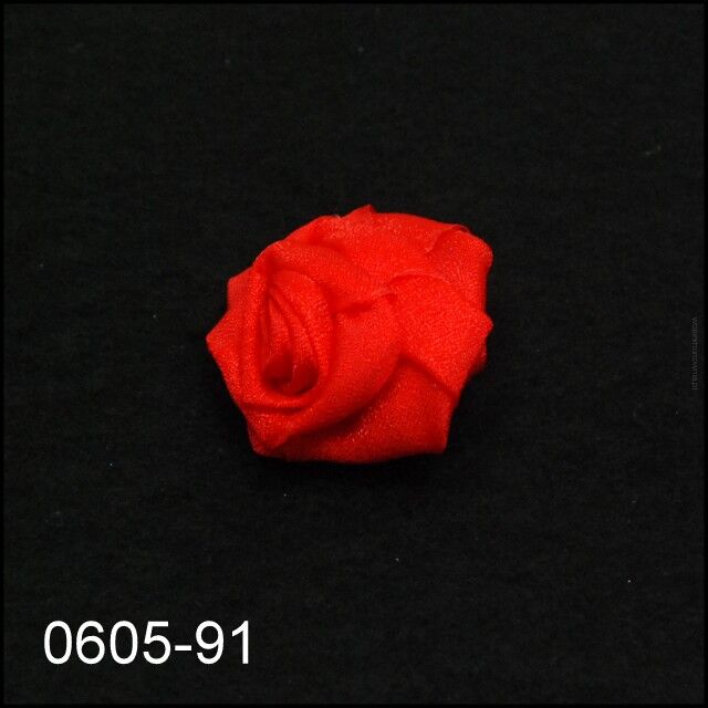 BROSZKA MAŁA JASNO-CZERWONA KWIAT / RÓŻA 0605-91
