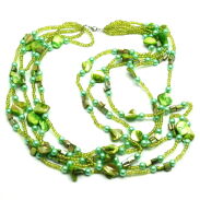 KORALE / NASZYJNIK Z KORALIKAMI Z  MASY PERŁOWEJ     0611-697 - 3