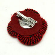 BROSZKA / SPINKA CZERWONA Z MATERIAŁU                                                                       0615-36 A/S - 2