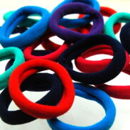 GUMKI DO WŁOSÓW WIELOKOLOROWE 30 SZTUK                            (1511-016 SA) - 2