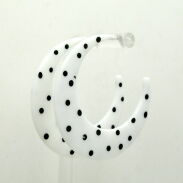 KOLCZYKI KOŁA BIAŁE W CZARNE KROPKI                                                                               ( 0608-561 SAME) - 2