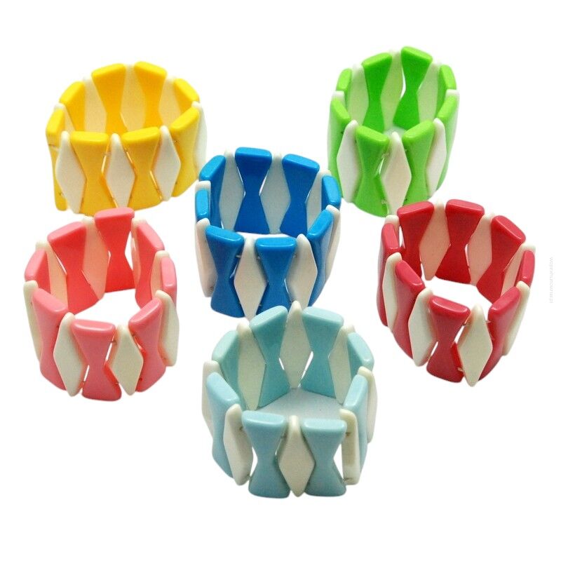 BRANSOLETKI KOLOROWE NA GUMCE 6 SZTUK                                                            (2304 SAM)