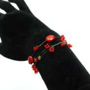 BRANSOLETKA ROZPINANA Z DROBNYMI CZERWONYMI ZAWIESZKAMI                                   (7W297-1 SAM 4) - 2