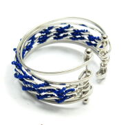 BRANSOLETKA METALOWA Z NIEBIESKIMI KORALIKAMI                                                          (7B353B) - 2