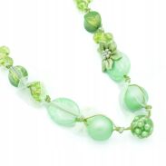 WISIOREK / NASZYJNIK ZIELONY ROZPINANY NA SZNURECZKACH                                                          0612-1068 - 2