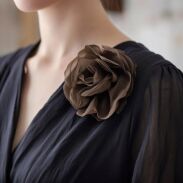 BROSZKA / SPINKA DO WŁOSÓW KWIAT BRĄZOWY                 (0615-726 SA) - 2