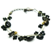 BRANSOLETKA ROZPINANA Z DROBNYMI CZARNYMI ZAWIESZKAMI                                   (7W297-4 SAM 4) - 2