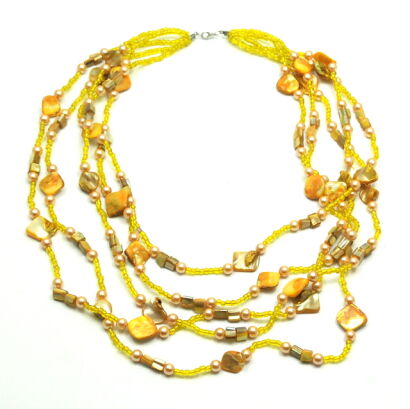 KORALE / NASZYJNIK Z KORALIKAMI Z  MASY PERŁOWEJ   0611-698