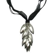 WISIOREK / NASZYJNK Z OZDOBNYMI ZAWIESZKAMI                                                                                0611-6280-4 A/S - 2