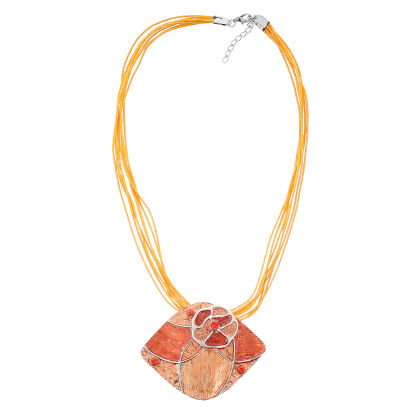 WISIOREK / NASZYJNIK Z KOLOROWĄ ZAWIESZKĄ                                                                      (0612-1004)