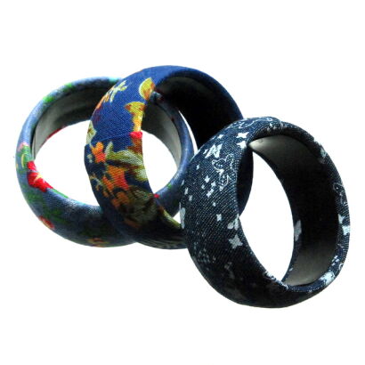 BRANSOLETKI  SZEROKIE OBSZYTE MATERIAŁEM 3 SZTUKI                                                                        (0665-163 SA)