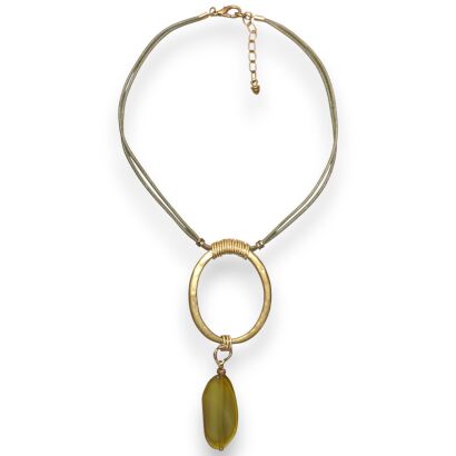 WISIOR / NASZYJNIK NA SZNURECZKACH Z OZDOBNĄ ZAWIESZKĄ                                 (0606-5 SAU)