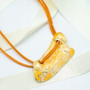 NASZYJNIK / WISIOR NA RZEMYKU Z ODDOBNĄ ZAWIESZKĄ                                                    (0612-1045 SAHG) - 4