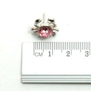 BROSZKA W POSTACI SREBRNEGO KRABA Z OZDOBNĄ CYRKONIĄ                                             (0665-142) - 3