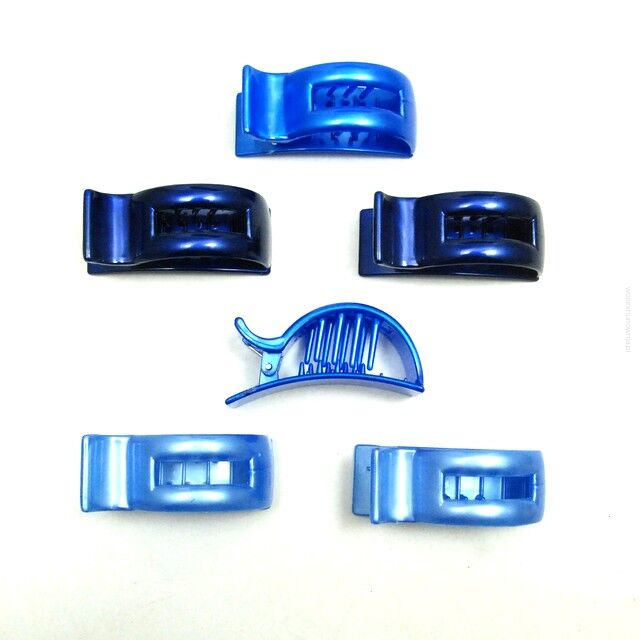 SZCZĘKI ŚREDNIE / KLAMRY MIX NIEBIESKI 12 SZTUK                                                              (0187-62 SAH)