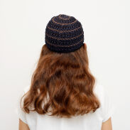 CZAPKA AŻUROWA NA SZYDEŁKU CZARNA                                                            CZ-15 - 2