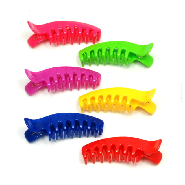 SZCZĘKI DO WŁOSÓW ŚREDNIE KOLOROWE 6 SZTUK                                                                (0129-36 SAM)