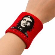 OPASKA Z FROTY NA NADGARSTEK CZERWONA Z POSTACIĄ CHE                   (0004-96) - 2