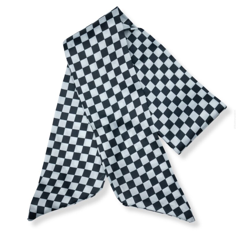 APASZKA / CHUSTA DAMSKA CZARNO-BIAŁA KRATKA                                                 (5268 SA)