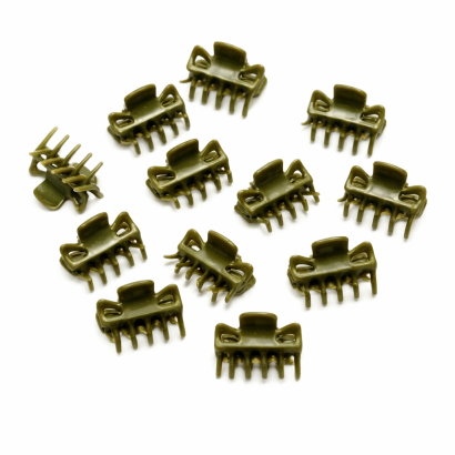 SZCZĘKI "KRABIKI" MAŁE OLIWKOWE 25 SZTUK (0020-2 SAH)