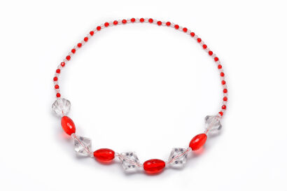 KORALE CZERWONE / PRZEZROCZYSTE BIAŁO - CZERWONE MODERN FOLK DŁUGIE 0642-43