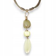 WISIOR / NASZYJNIK NA SZNURECZKACH Z OZDOBNĄ ZAWIESZKĄ                                 ( 0606-4) - 2