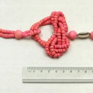 KORALE DREWNIANE / WISIOR W KOLORZE RÓŻOWYM                                                        0676-565 - 3