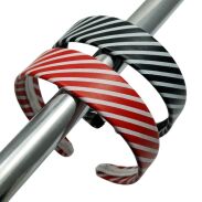 OPASKI DO WŁOSÓW SZEROKIE KOLOROWE W PASKI CZERWONO-CZARNE 4 SZTUKI 6893-3 SAM) - 2