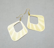 KOLCZYKI ROMBY WISZĄCE 