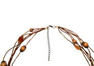 NASZYJNIK Z PLASTIKOWYMI I DREWNIANYMI KORALIKAMI                                                          (7-6246) - 2