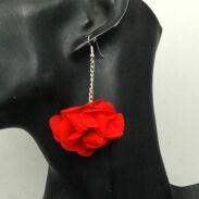 KOLCZYKI Z MATERIAŁU CZERWONE- WISZĄCE KWIATY                                                                        (0611-87 SAH) - 2