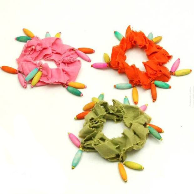 GUMKI DO WŁOSÓW OZDOBNE / SCRUNCHIES  KOLOROWE 6 SZTUK (0699 SA)