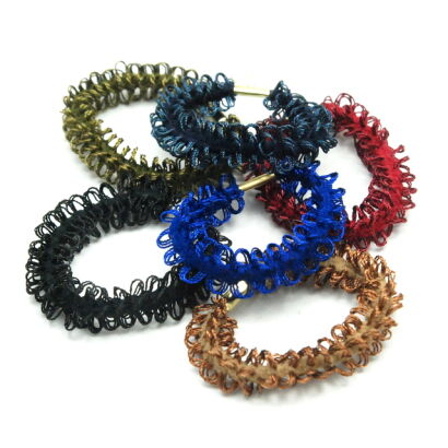 GUMKI DO WŁOSÓW Z BLASZKĄ WIELOKOLOROWE (30 SZTUK) 0006-38