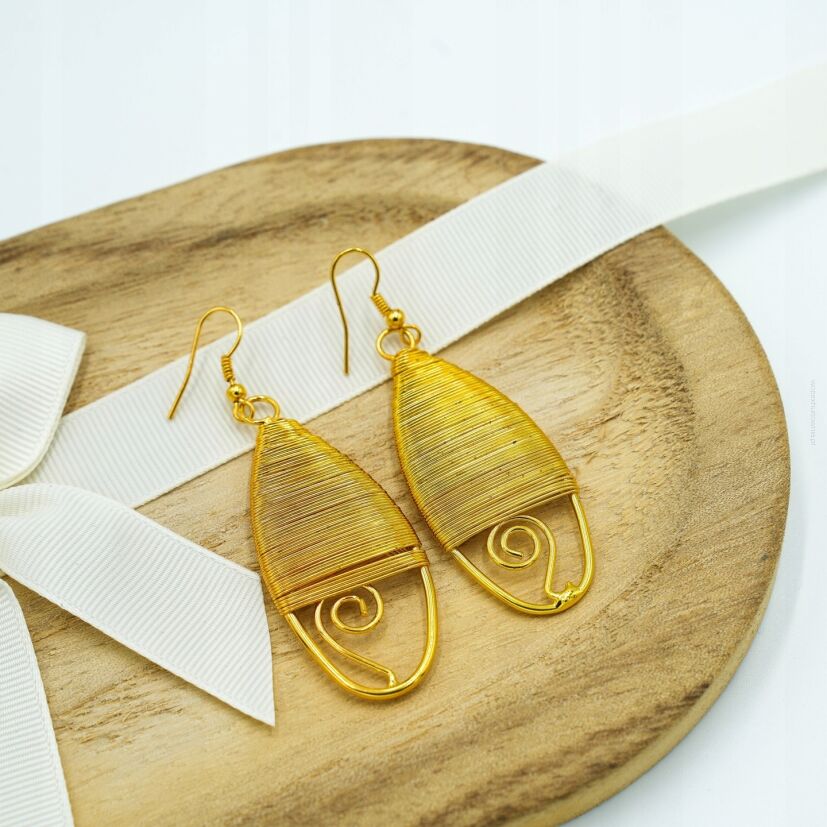 KOLCZYKI METALOWE WISZĄCE 