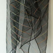 APASZKA / CHUSTA DAMSKA CZARNA W PASKI                                                                             (AP-42) - 2