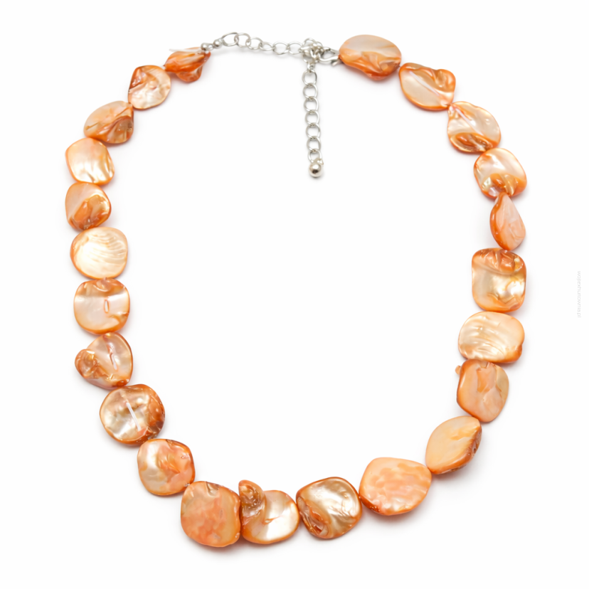 NASZYJNIK / WISIOREK BRZOSKWINIOWY Z MASY PERŁOWEJ (341LO2-1 SAM C)