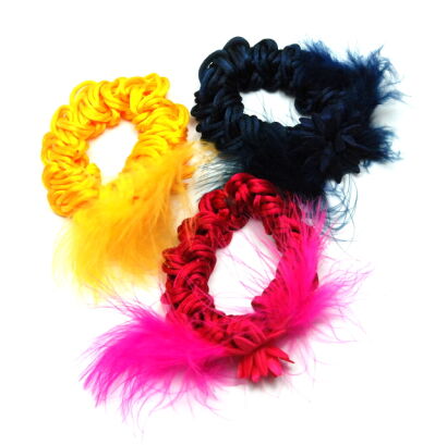 GUMKI DO WŁOSÓW PLECIONE Z PIÓRKAMI 3 SZTUKI (0774 SA)