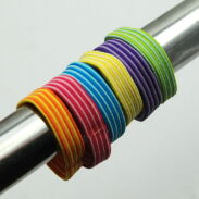 GUMKI DO WŁOSÓW KOLOROWE W PASKI 50 SZTUK                                                    (006-502) - 3