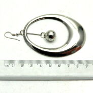 Kolczyki srebrne owalne z wiszącą kulką  615-156 - 4