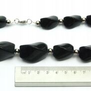 KORALE DAMSKIE ROZPINANE STOPNIOWANE CZARNE                               0624-42 - 3